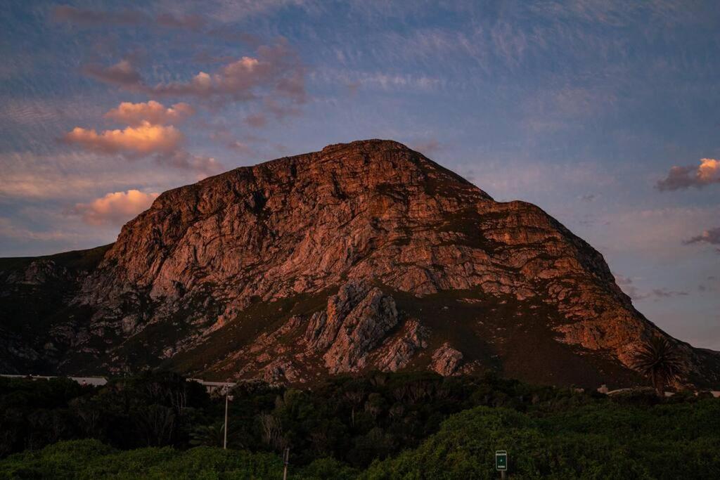 The Mountainview Family Retreat Villa Hermanus Exterior photo